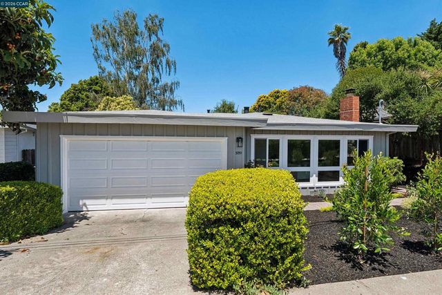 3051 Keith Dr, Richmond, CA 94803