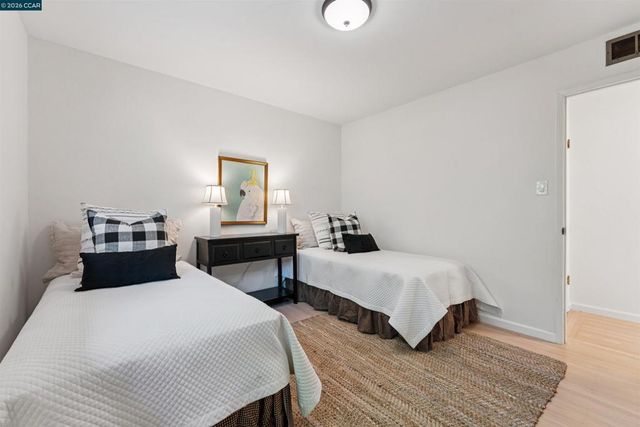 3051 Keith Dr, Richmond, CA 94803