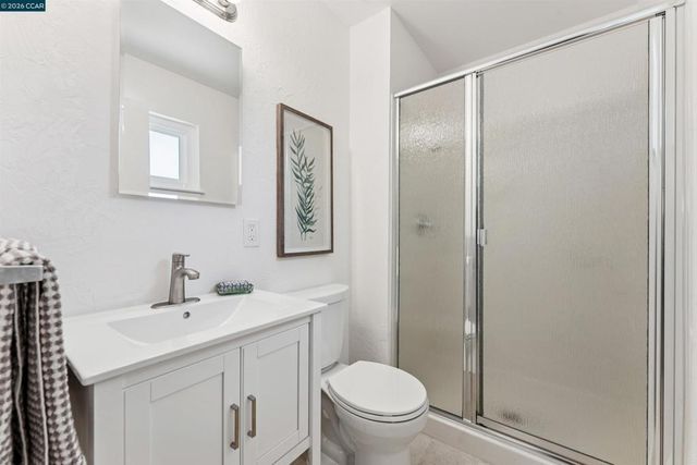 3051 Keith Dr, Richmond, CA 94803