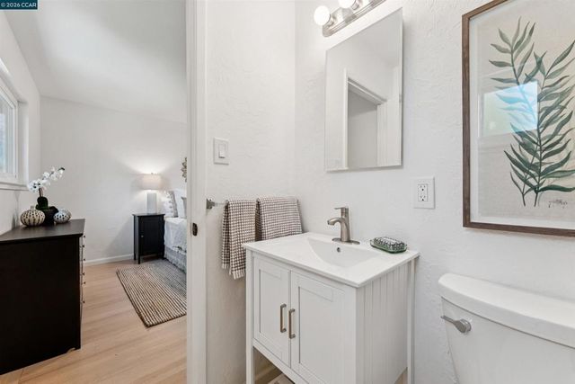 3051 Keith Dr, Richmond, CA 94803