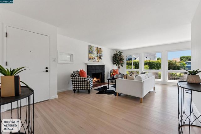 3051 Keith Dr, Richmond, CA 94803