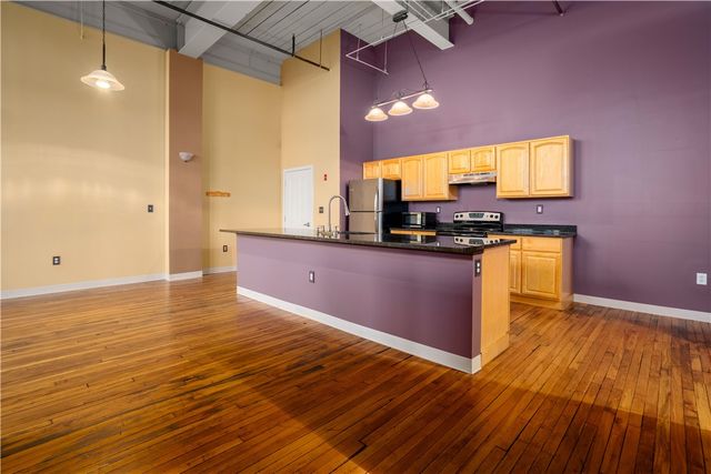 685 Social Street 204, Woonsocket, RI 02895