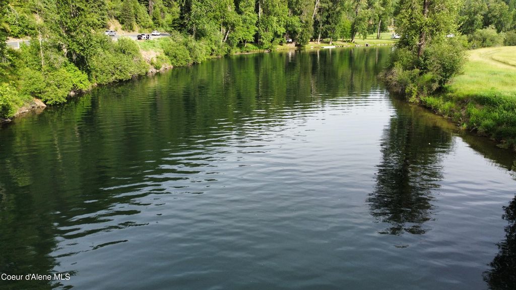 6686 St Joe River Rd, St. Maries, ID 83861