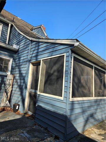 671 Moreley Avenue, Akron, OH 44320