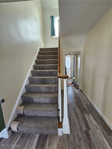 671 Moreley Avenue, Akron, OH 44320