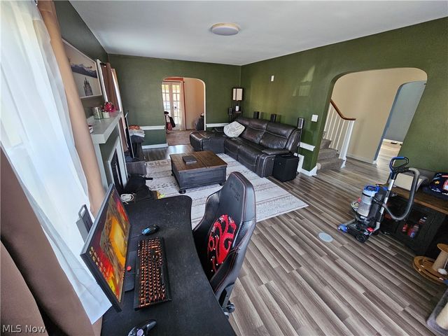 671 Moreley Avenue, Akron, OH 44320