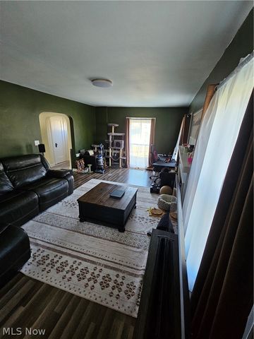 671 Moreley Avenue, Akron, OH 44320