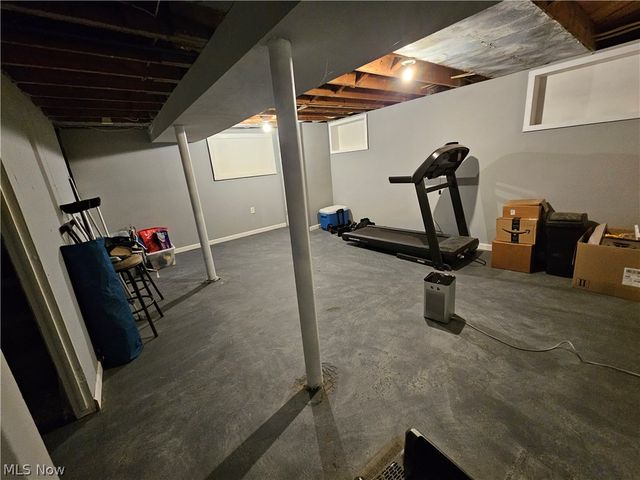 671 Moreley Avenue, Akron, OH 44320