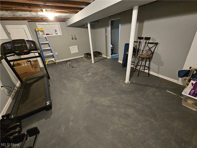 671 Moreley Avenue, Akron, OH 44320