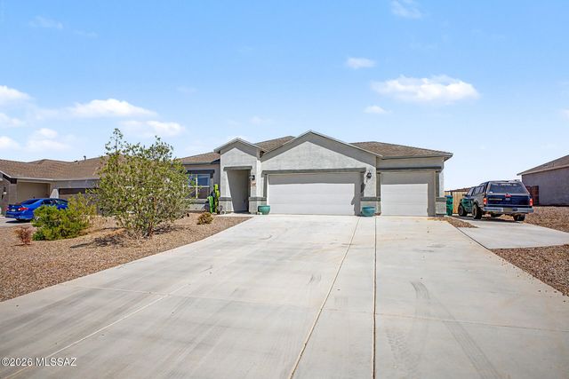 530 W Lexington Street, Vail, AZ 85641