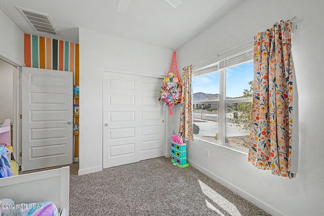 530 W Lexington Street, Vail, AZ 85641