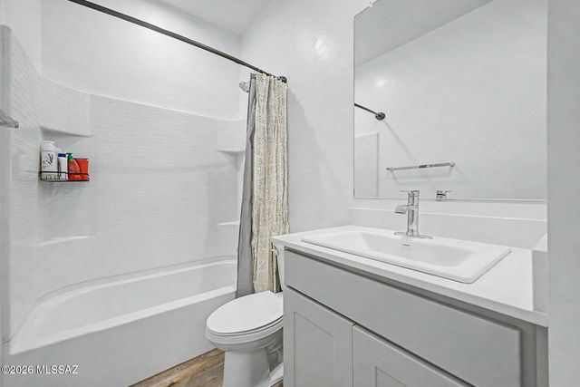 530 W Lexington Street, Vail, AZ 85641