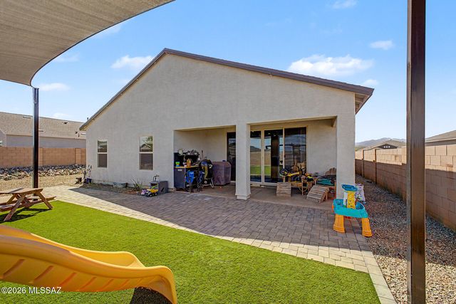 530 W Lexington Street, Vail, AZ 85641