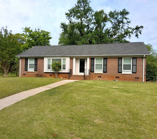 256 St. Matthews Lane, Spartanburg, SC 29301