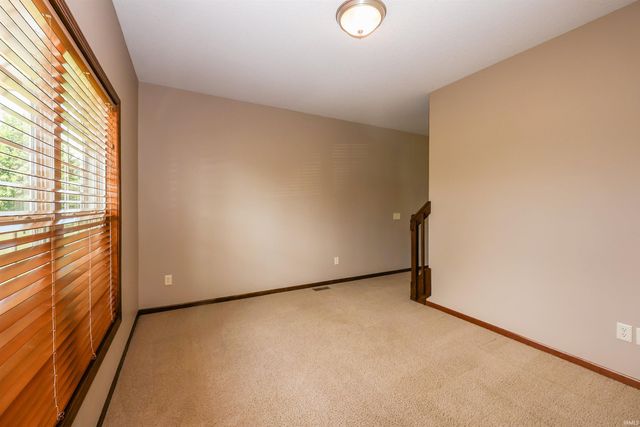 11919 Edgerton Road, New Haven, IN 46774