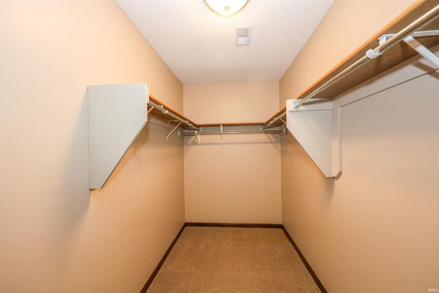 11919 Edgerton Road, New Haven, IN 46774