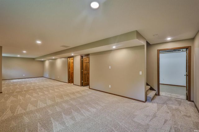11919 Edgerton Road, New Haven, IN 46774