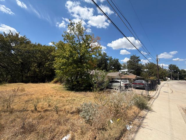 417 Bonnie View Road, Dallas, TX 75203
