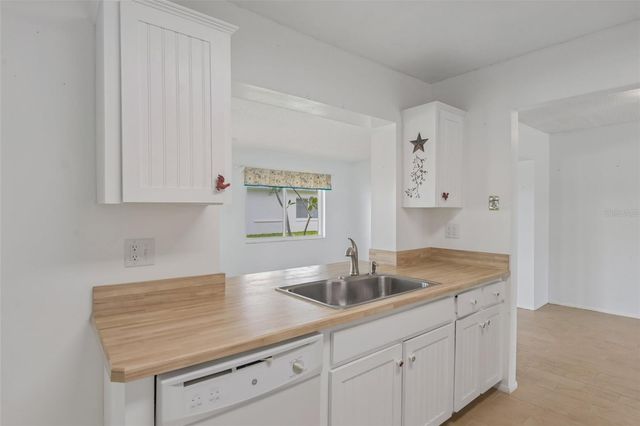 3549 98TH AVENUE N, Pinellas Park, FL 33782