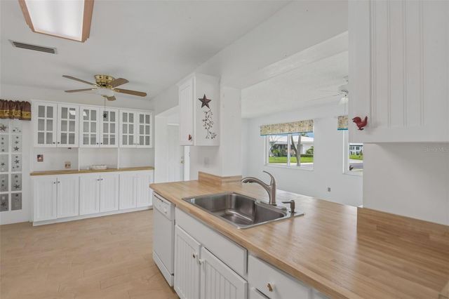 3549 98TH AVENUE N, Pinellas Park, FL 33782
