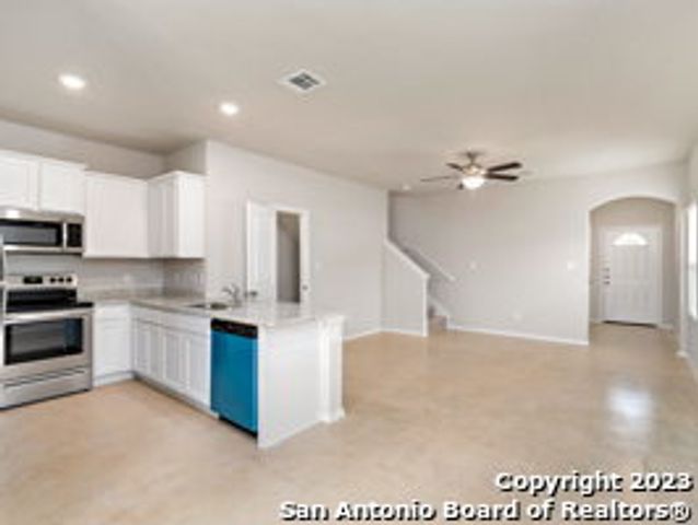 9911 Grove Mist Unit 101, San Antonio, TX 78233