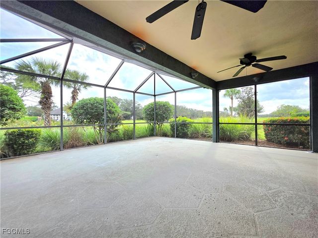 12100 Sabal Dunes LN, Fort Myers, FL 33913