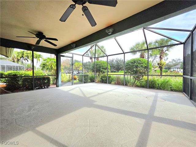 12100 Sabal Dunes LN, Fort Myers, FL 33913
