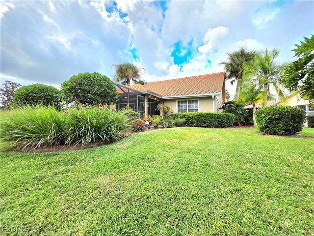 12100 Sabal Dunes LN, Fort Myers, FL 33913