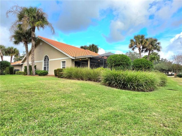 12100 Sabal Dunes LN, Fort Myers, FL 33913