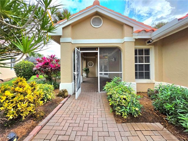 12100 Sabal Dunes LN, Fort Myers, FL 33913