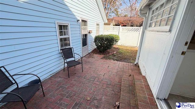 315 Parkview Cir, Florence, SC 29501