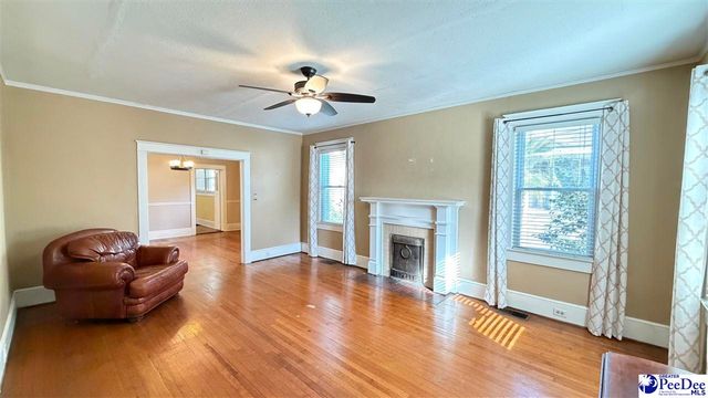 315 Parkview Cir, Florence, SC 29501