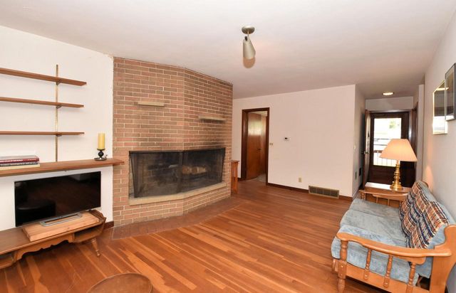 3421 Saint Clair STREET, Racine, WI 53402