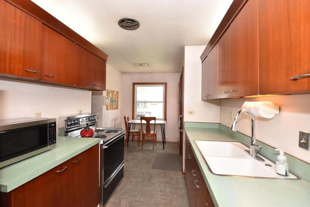 3421 Saint Clair STREET, Racine, WI 53402