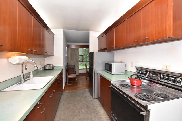 3421 Saint Clair STREET, Racine, WI 53402