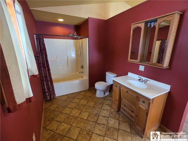 6720 Moore Road, Chautauqua, NY 14757