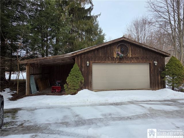 6720 Moore Road, Chautauqua, NY 14757