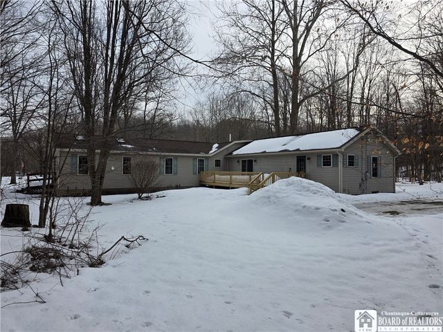 6720 Moore Road, Chautauqua, NY 14757