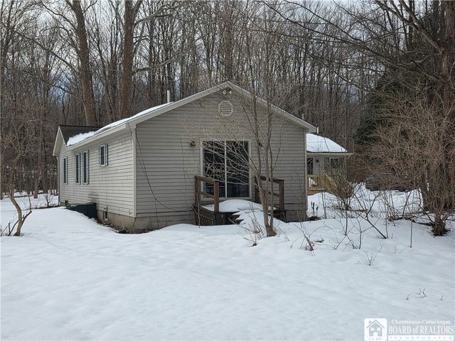 6720 Moore Road, Chautauqua, NY 14757
