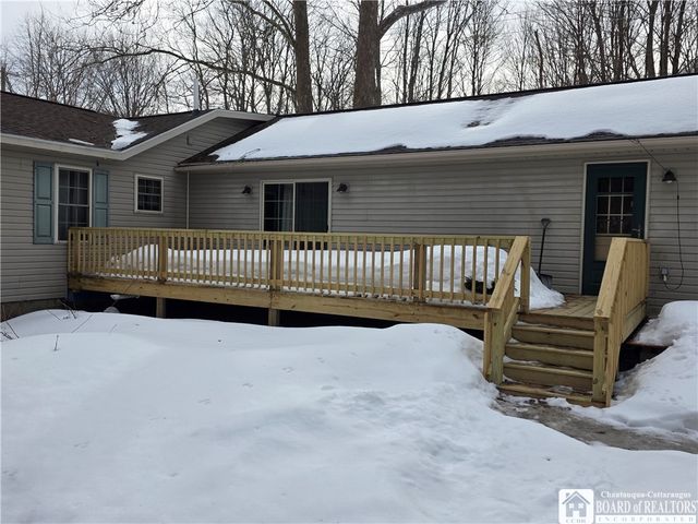 6720 Moore Road, Chautauqua, NY 14757