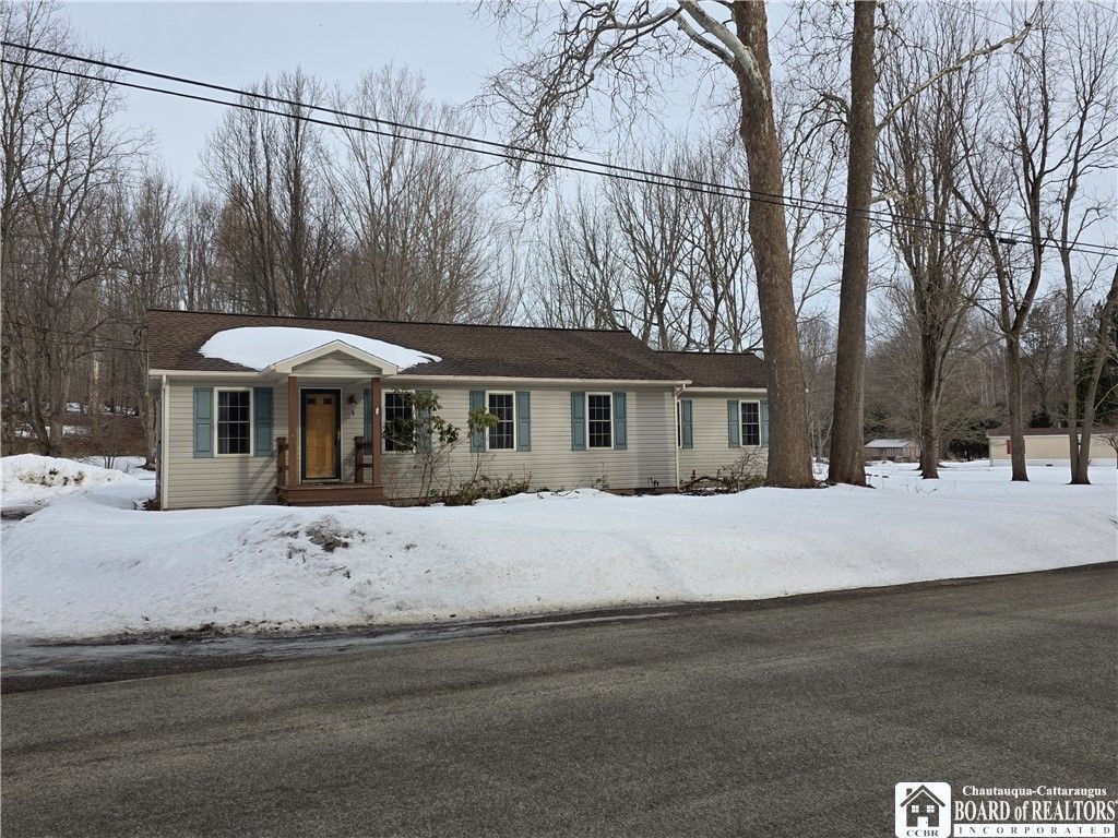 6720 Moore Road, Chautauqua, NY 14757