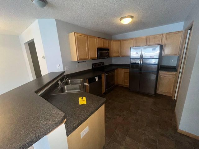 14973 Mustang Path 1604, Savage, MN 55378