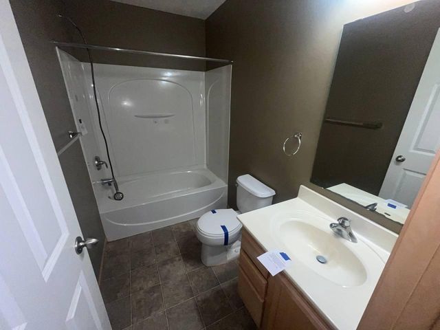 14973 Mustang Path 1604, Savage, MN 55378