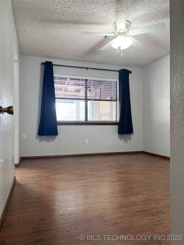 1924 9th NW, Ardmore, OK 73401