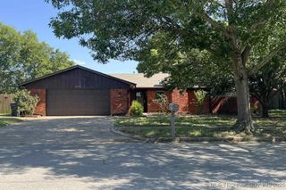 1924 9th NW, Ardmore, OK 73401