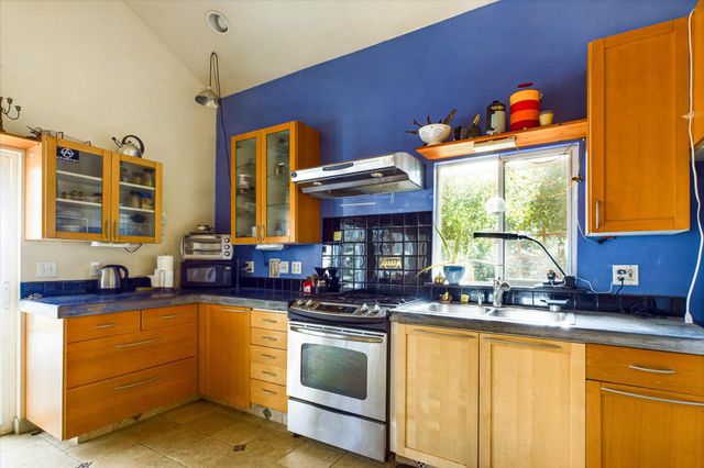 3123 Bell Springs Road, Garberville, CA 95542