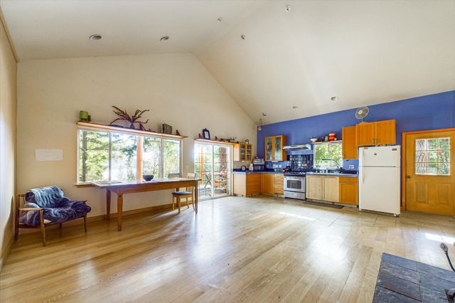 3123 Bell Springs Road, Garberville, CA 95542