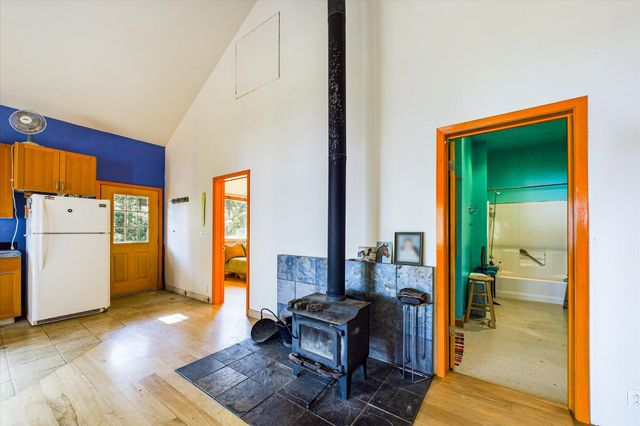 3123 Bell Springs Road, Garberville, CA 95542