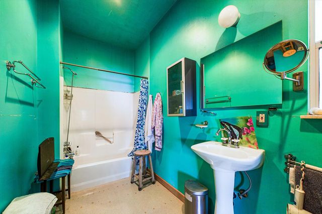 3123 Bell Springs Road, Garberville, CA 95542