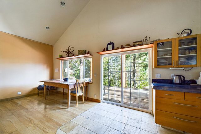 3123 Bell Springs Road, Garberville, CA 95542